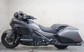 HONDA GL 1800 GOLD WING F6B 2015 SC68