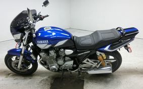 YAMAHA XJR1300 2001 RP02