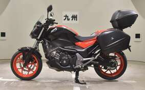 HONDA NC750S D EP 2016 RC88