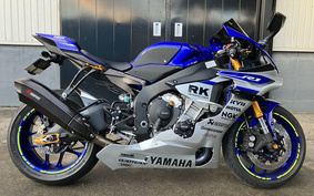 YAMAHA YZF-R1 2015 RN39