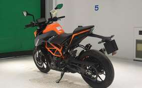 KTM 390 DUKE 2024