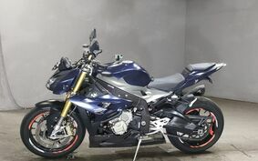 BMW S1000R 2015 0D02