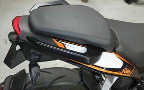 KTM 125 DUKE JGA40