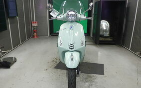 VESPA PRIMAVERA125