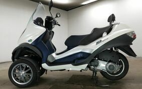 PIAGGIO MP3 250 RL M472