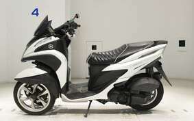 YAMAHA TRICITY 125 SE82J