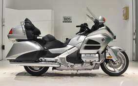 HONDA GL 1800 GOLD WING 2015 SC68