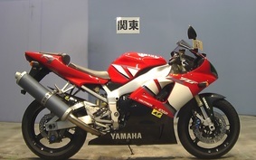 YAMAHA YZF-R1 2002 RN04