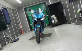 YAMAHA YZF-R3 2021 RH13J