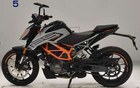 KTM 125 DUKE JPA40