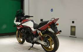 HONDA CB400 SUPER BOLDOR VTEC 2011 NC42