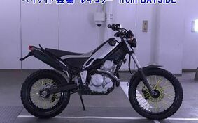 YAMAHA TRICKER DG10J