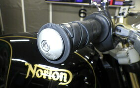 NORTON COMMANDO 961 SE 2013 CMS0