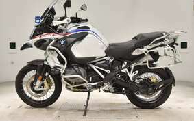 BMW R1250GS ADVENTURE 2022 0M11