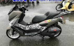 YAMAHA N-MAX SE86J