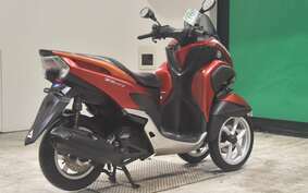 YAMAHA TRICITY 125 SE82J