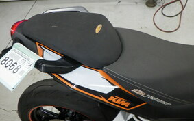 KTM 200 DUKE JUC40