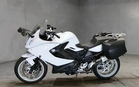 BMW F800GT 2013 0B03