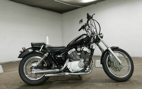 YAMAHA VIRAGO 250 3DM