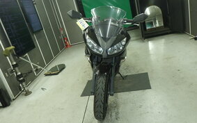 KAWASAKI NINJA 650 R 2011 EXEC19