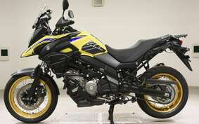 SUZUKI DL650 ( V-Strom 650 ) 2022 C733M