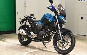 YAMAHA FZ25 RG42