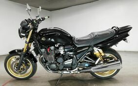 YAMAHA XJR1300 2004 RP03J