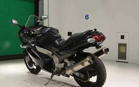 KAWASAKI ZZ1200 NINJA R 2004 ZXT20C