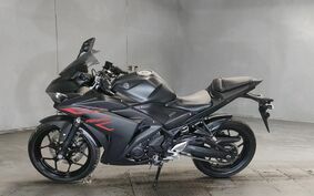 YAMAHA YZF-R25 RG10J