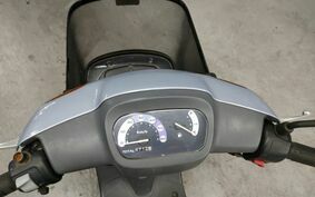 YAMAHA JOG POCHE SA08J