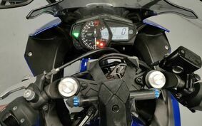 YAMAHA YZF-R25 RG10J