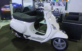 VESPA LX150ie M682