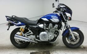 YAMAHA XJR1300 2001 RP02