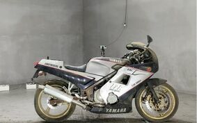 YAMAHA FZR250 2KR