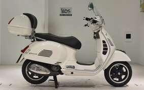 VESPA GTS300 IE 2013