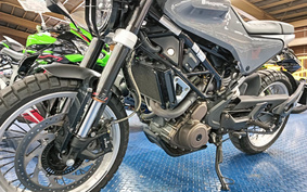 HUSQVARNA SVARTPILEN401 2019