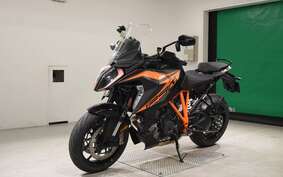 KTM 1290 SUPER DUKE GT 2024