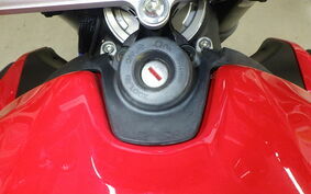 DUCATI STREETFIGHTER V2 2023