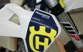 HUSQVARNA TE250I