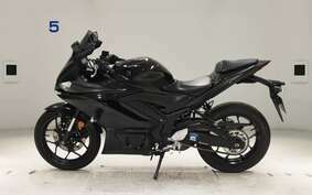 YAMAHA YZF-R3 2022 RH13J