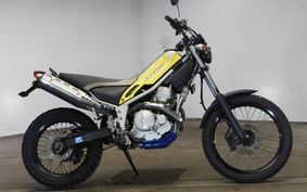 YAMAHA TRICKER DG10J