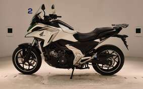 HONDA NC750X DCT 2021 RH09