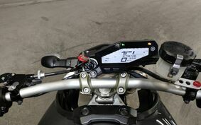 YAMAHA MT-09 2014 RN29