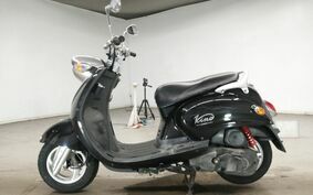 YAMAHA VINO 125 SE24