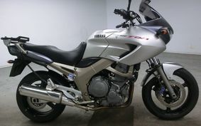 YAMAHA TDM900 2002 RN08