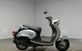 YAMAHA VINO 125 SE13