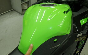 KAWASAKI ZX-25R ZX250E