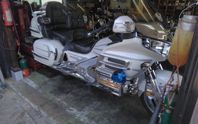 HONDA GL 1800 GOLD WING 2001 SC47