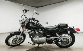 YAMAHA VIRAGO 250 3DM