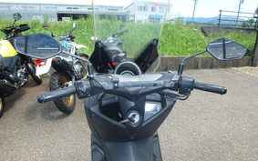 YAMAHA N-MAX SE06J